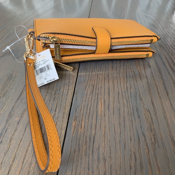 Michael Kors NEW jet set wallet/ phone holder/wristlet - Picture 6 of 8